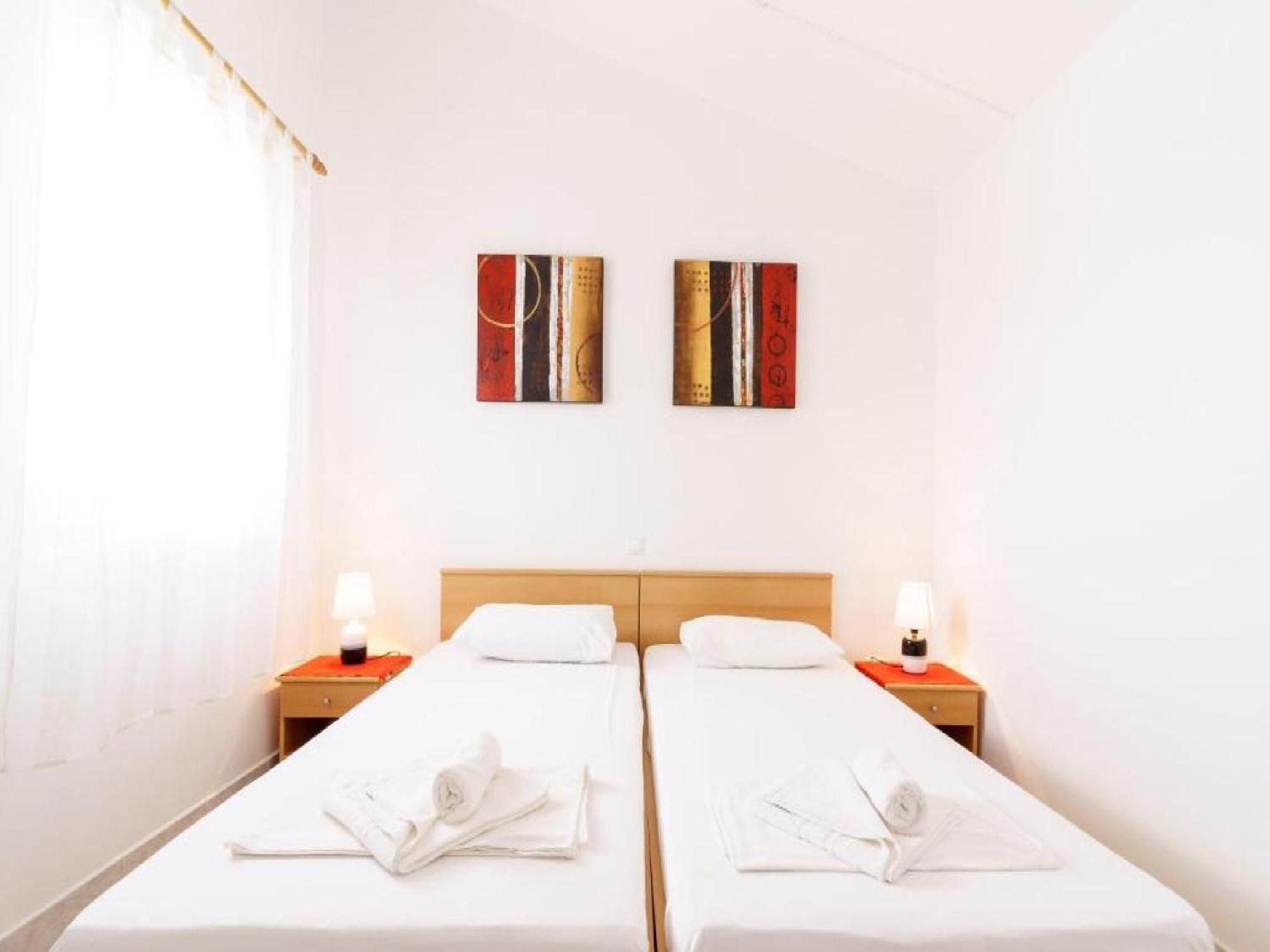 Lumbarda Resort Apartments Quarto foto